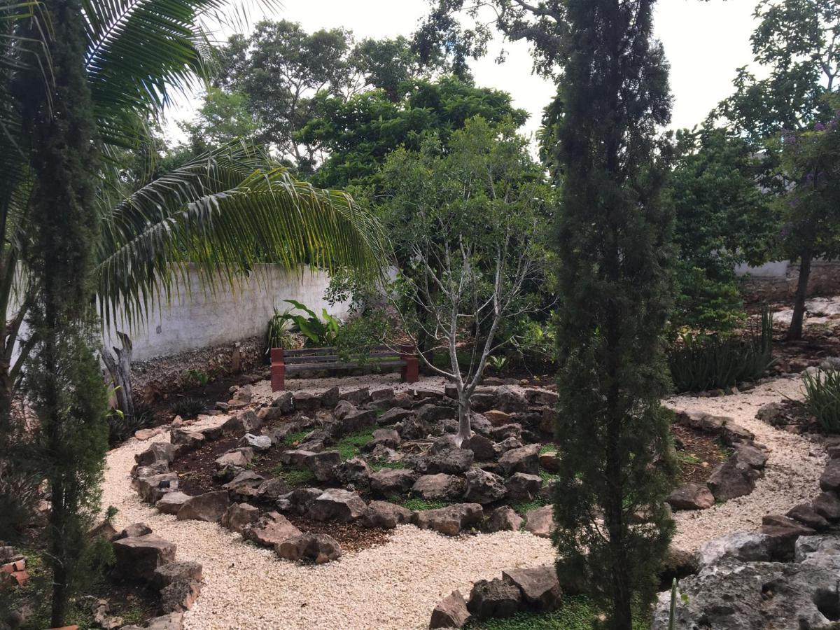 The Pickled Onion B&B And Restaurant Uxmal Santa Elena Exterior photo